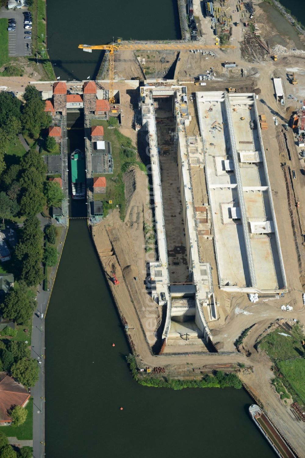 Minden from above - Construction site to build the new lock in the waterway intersection in Minden in North Rhine-Westphalia