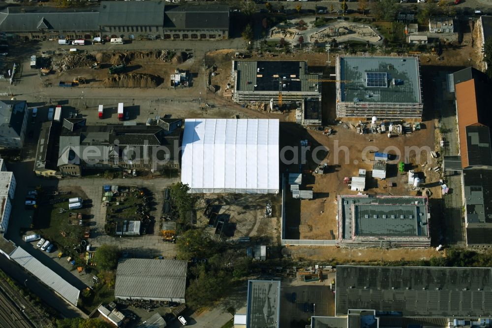 Aerial image Dresden - Construction site for the new building Schul- Gebaeude and of Kita Drewag-Areal on Loessnitzstrasse in Dresden in the state Saxony, Germany