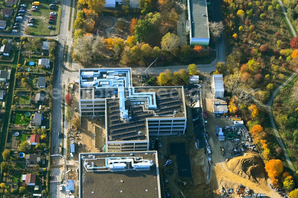 Aerial photograph Berlin - New construction site of the school building Elsenschule on street Elsenstrasse in the district Mahlsdorf in Berlin, Germany