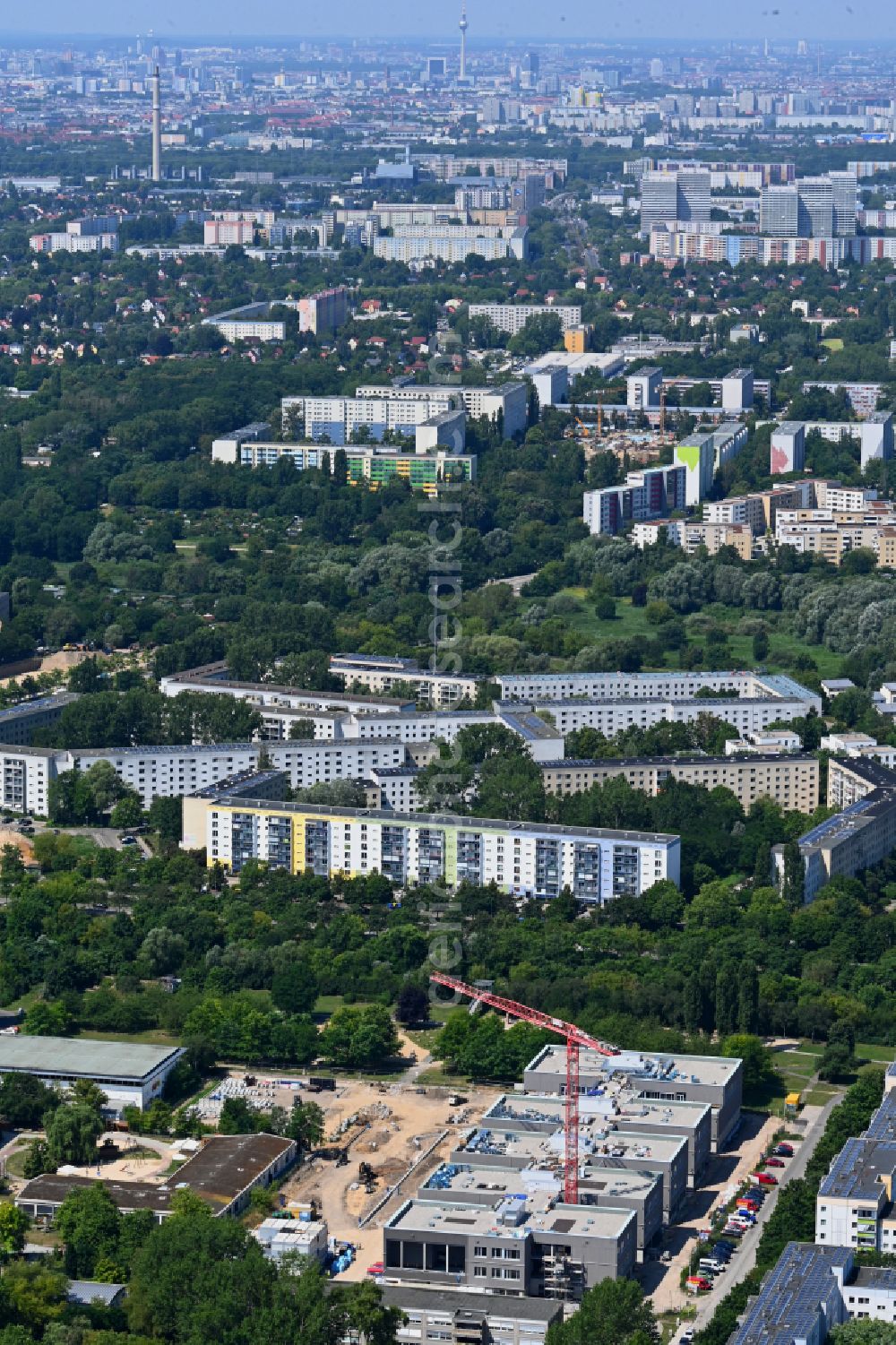 Berlin from above - New construction site of the school building Gymnasium with Sporthalle on street Erich-Kaestner-Strasse - Peter-Huchel-Strasse in the district Hellersdorf in Berlin, Germany