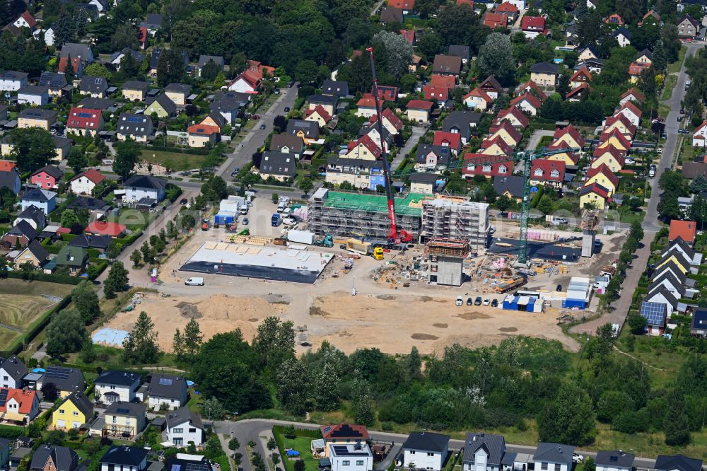 Aerial photograph Berlin - New construction site of the school building ISS Landsberger Strasse - Bisamstrasse on street Landsberger Strasse in the district Mahlsdorf in Berlin, Germany