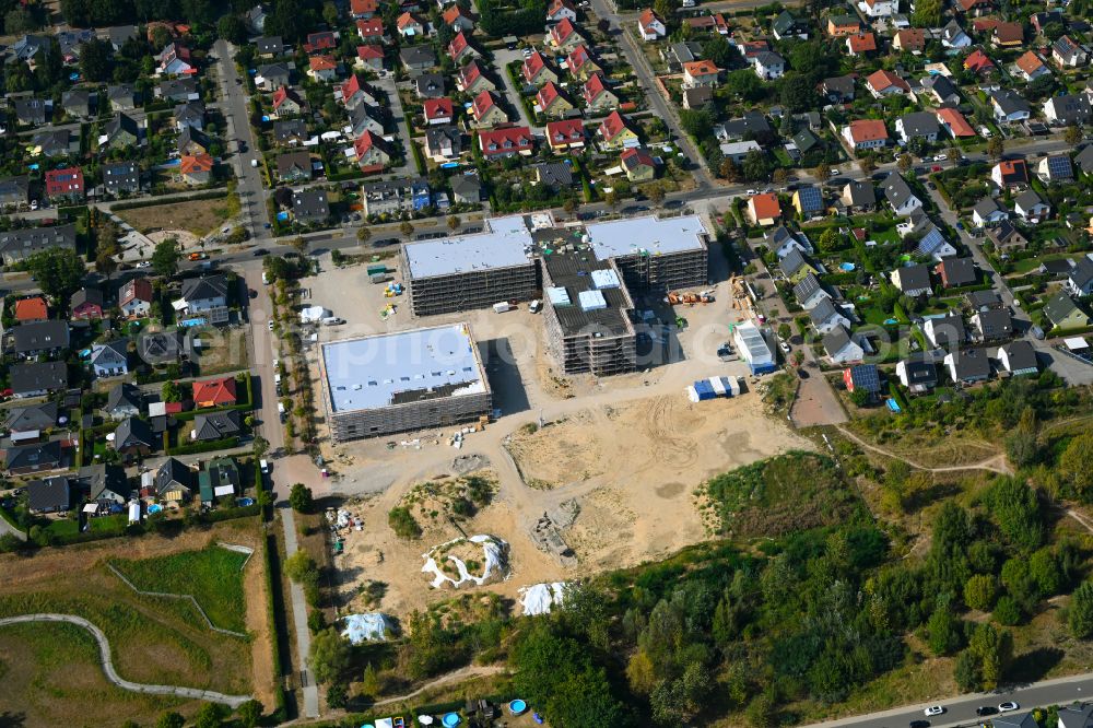 Berlin from the bird's eye view: New construction site of the school building ISS Landsberger Strasse - Bisamstrasse on street Landsberger Strasse in the district Mahlsdorf in Berlin, Germany