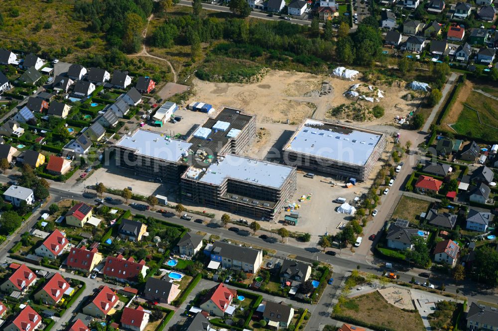 Aerial image Berlin - New construction site of the school building ISS Landsberger Strasse - Bisamstrasse on street Landsberger Strasse in the district Mahlsdorf in Berlin, Germany