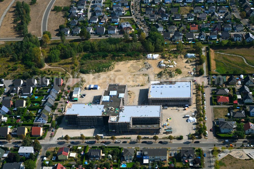 Aerial photograph Berlin - New construction site of the school building ISS Landsberger Strasse - Bisamstrasse on street Landsberger Strasse in the district Mahlsdorf in Berlin, Germany