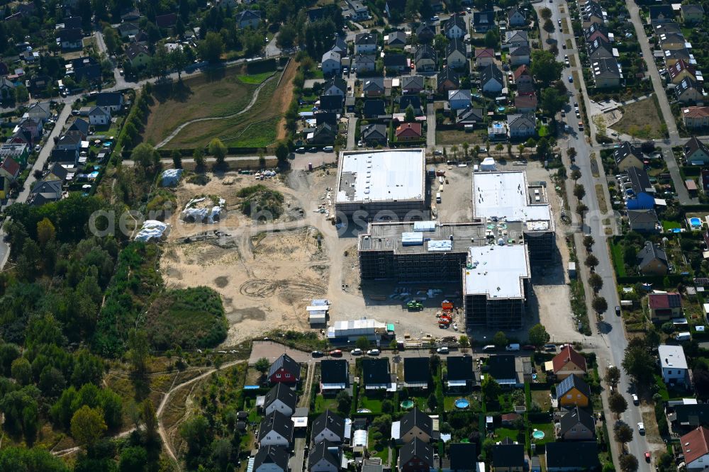 Aerial image Berlin - New construction site of the school building ISS Landsberger Strasse - Bisamstrasse on street Landsberger Strasse in the district Mahlsdorf in Berlin, Germany