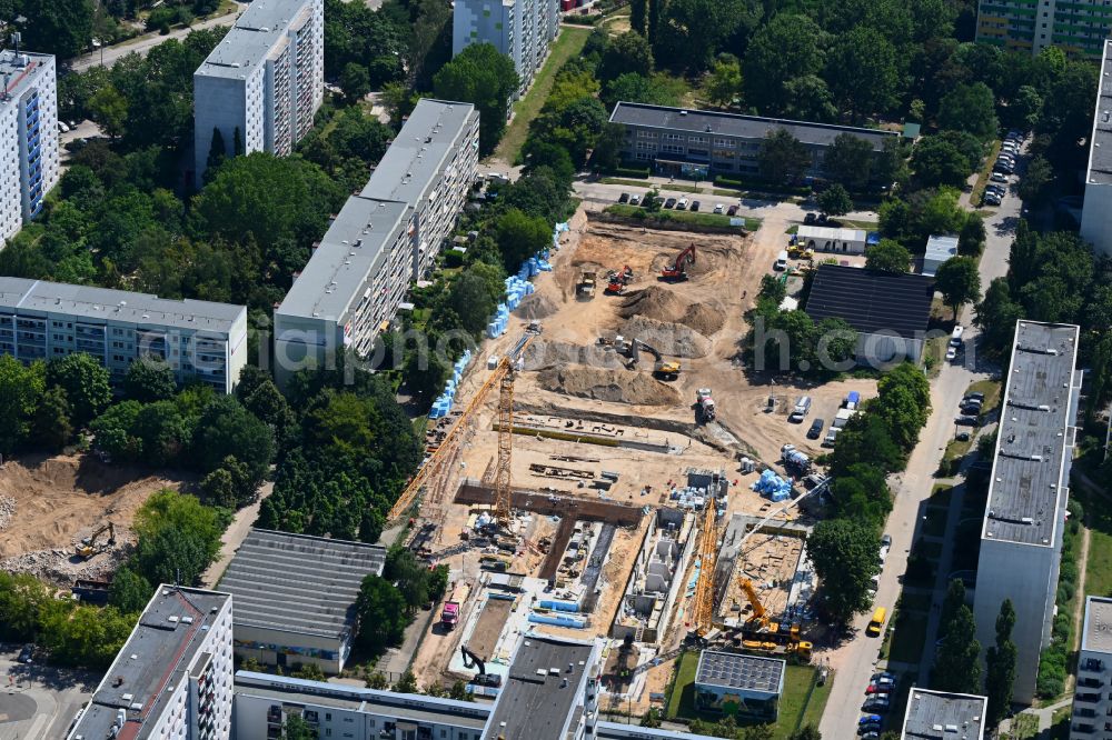 Berlin from the bird's eye view: New construction site of the school building on street Wuhlestrasse - Garzauer Strasse - Buckower Ring in the district Biesdorf in Berlin, Germany