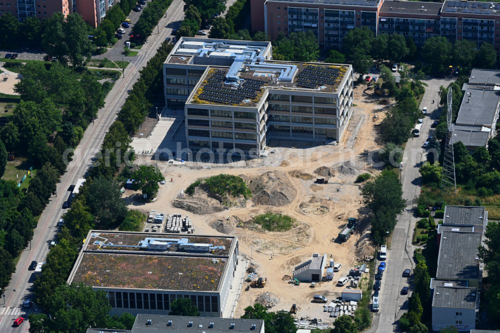 Berlin from the bird's eye view: New construction site of the school building on Naumburger Ring in the district Hellersdorf in Berlin, Germany