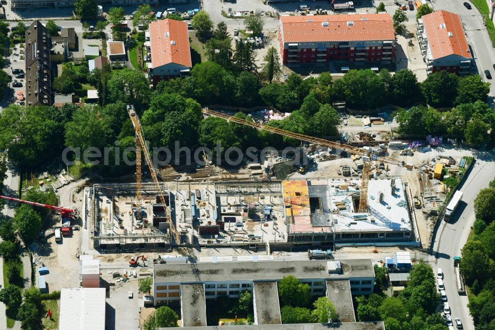 Aerial image München - New construction site of the school building of Bernaysschule on Bernaysstrasse in Munich in the state Bavaria, Germany