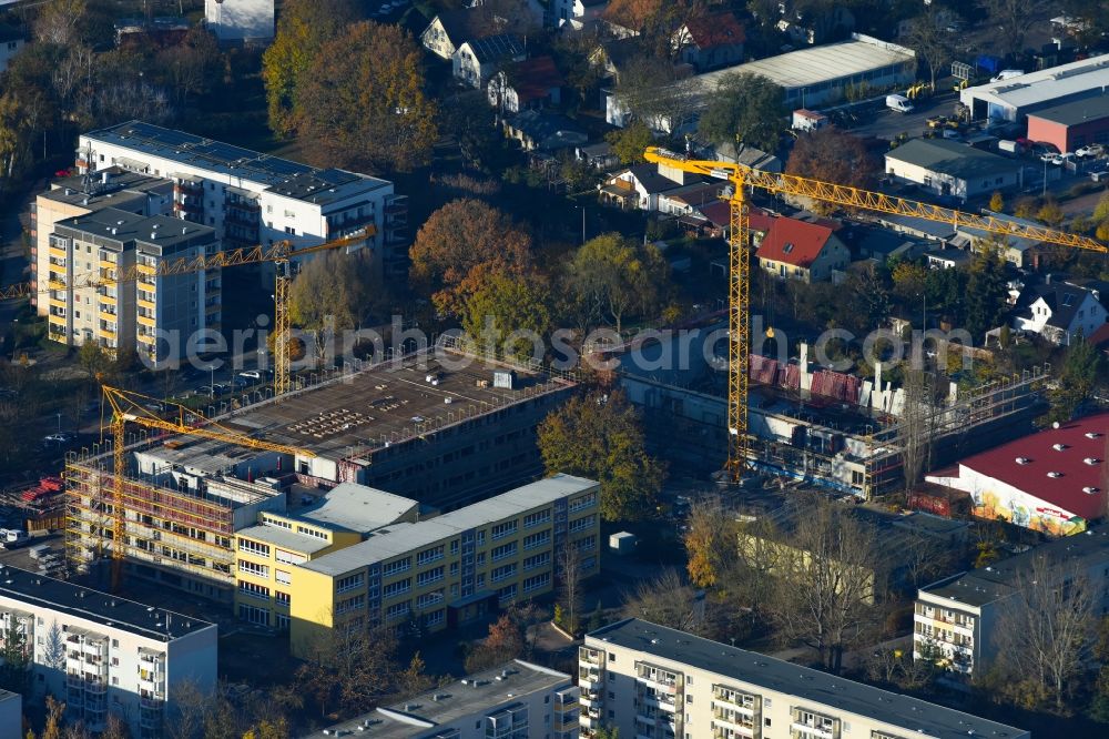 Aerial image Potsdam - New construction site of the school building of Berufsvorbereitende Oberschule Pierre de Coubertin on Gagarinstrasse in the district Potsdam Suedost in Potsdam in the state Brandenburg, Germany