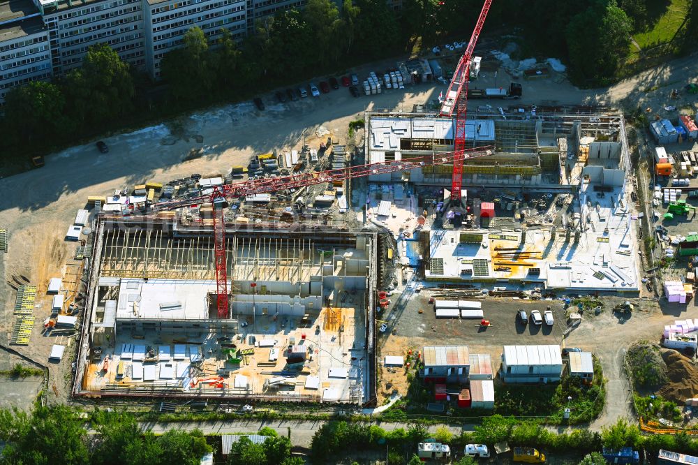 Leipzig from above - New construction site of the school building Campus Doesner Weg on street Tarostrasse - Semmelweissstrasse in Leipzig in the state Saxony, Germany