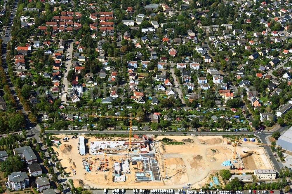 Aerial photograph Berlin - New construction site of the school building Clay-Oberschule on Neudecker Weg and August-Froehlich-Strasse in Berlin, Germany