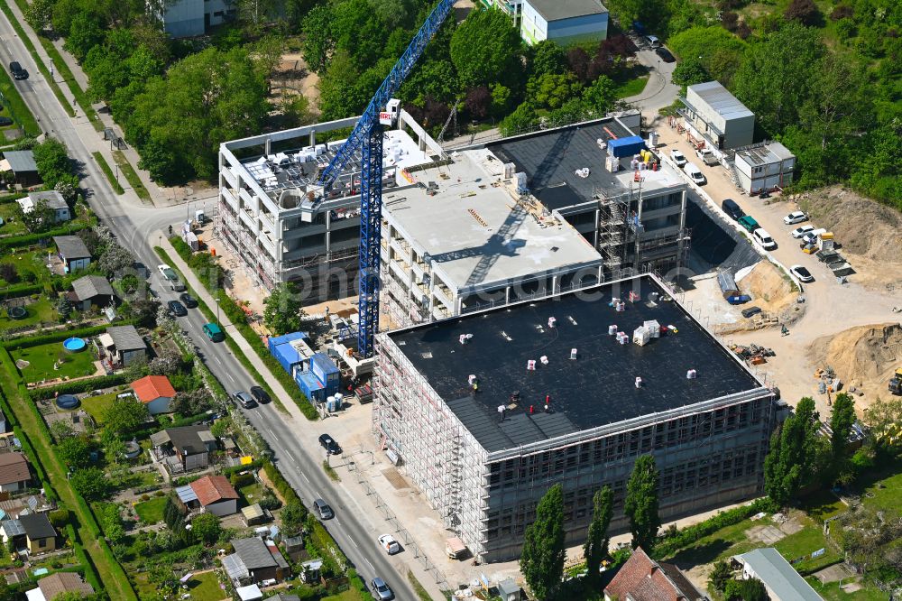 Aerial photograph Berlin - New construction site of the school building Elsenschule on street Elsenstrasse in the district Mahlsdorf in Berlin, Germany