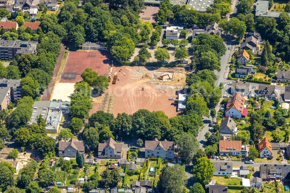 Dortmund from the bird's eye view: New construction site of the school building Erweiterungsbau of Heinrich-Heine-Gymnasium on street Doerwerstrasse in the district Nette in Dortmund at Ruhrgebiet in the state North Rhine-Westphalia, Germany