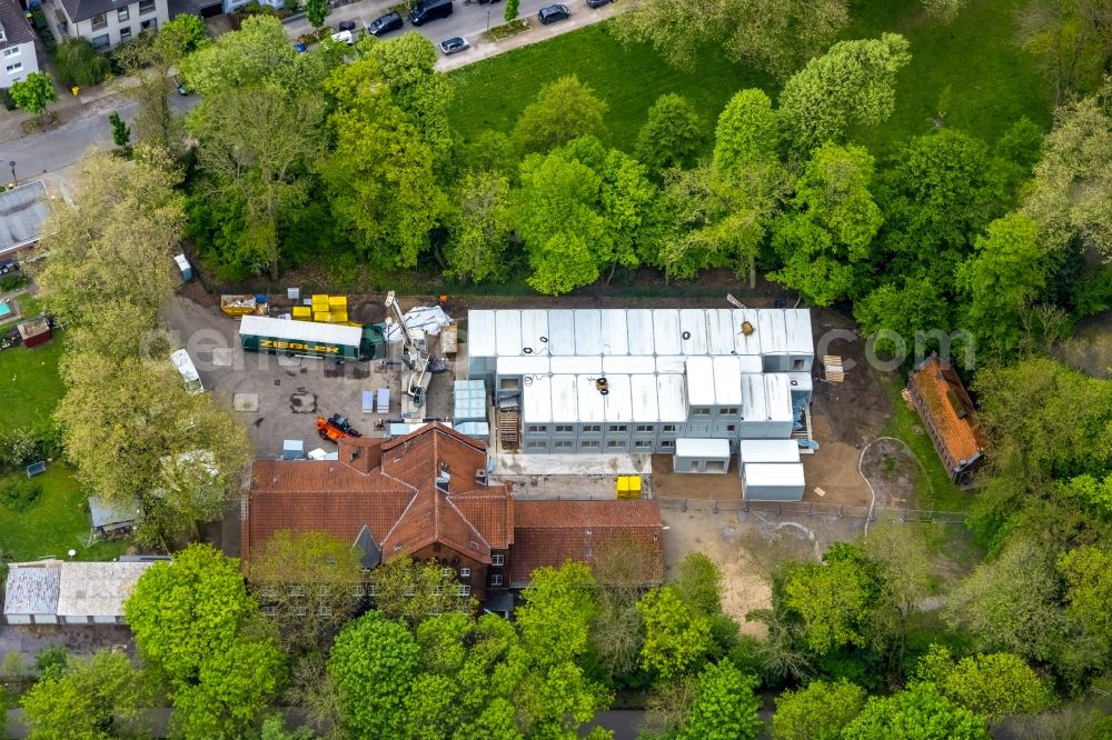 Gelsenkirchen from above - New construction site of the school building der GGS Glueckaufschule Ueckendorf on Parkstrasse in Gelsenkirchen at Ruhrgebiet in the state North Rhine-Westphalia, Germany