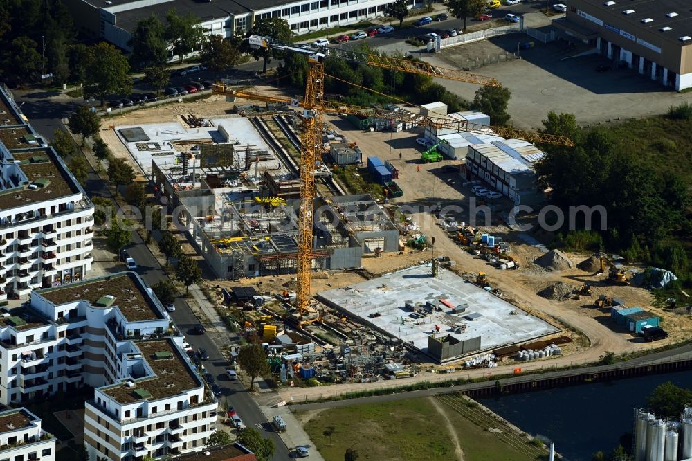 Aerial image Berlin - New construction site of the school building Goltzstrasse - Mertensstrasse in the district Spandau Hakenfelde in Berlin, Germany