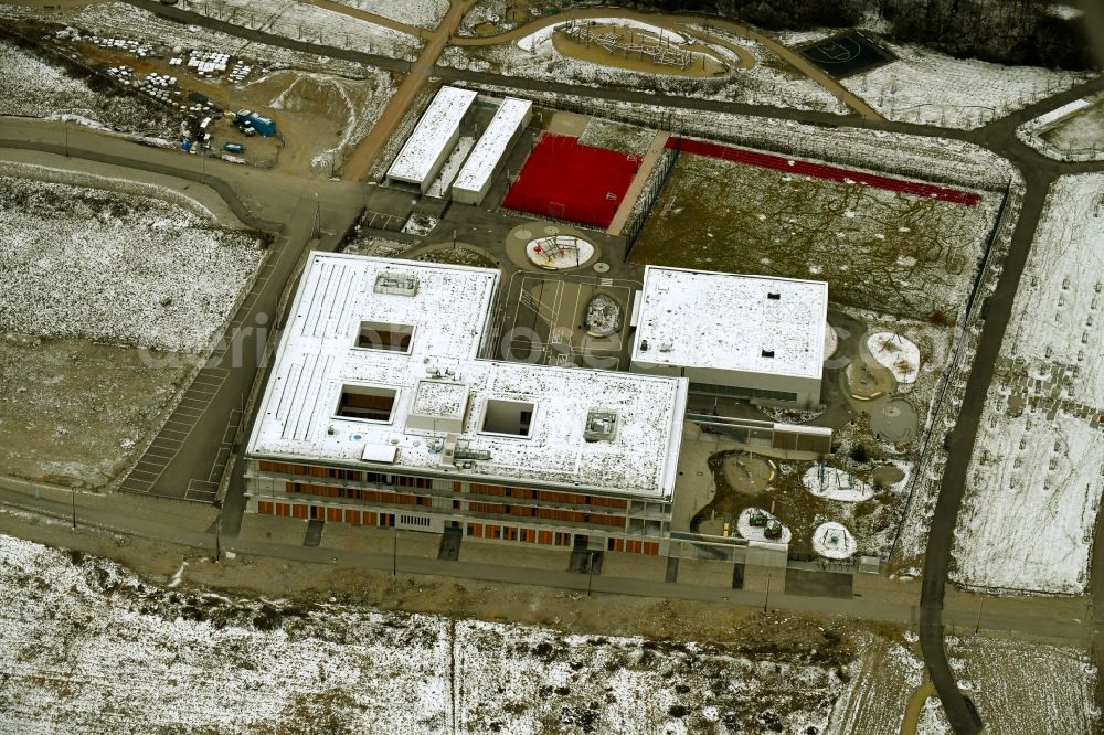 München from the bird's eye view: New construction site of the school building einer Grundschule along the Aubinger Allee in the district Aubing-Lochhausen-Langwied in Munich in the state Bavaria, Germany