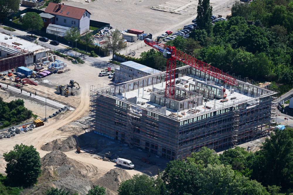 Aerial photograph Berlin - New construction site of the school building Grundschule on Koppelweg in the district Britz in Berlin, Germany