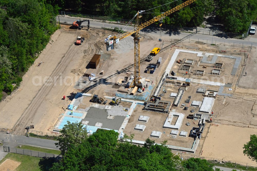 Werneuchen from above - New construction site of the school building Grundschule Im Rosenpark on street Goldregenstrasse in Werneuchen in the state Brandenburg, Germany