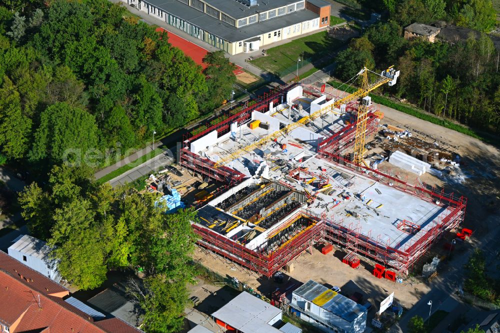 Werneuchen from the bird's eye view: New construction site of the school building Grundschule Im Rosenpark on street Goldregenstrasse in Werneuchen in the state Brandenburg, Germany