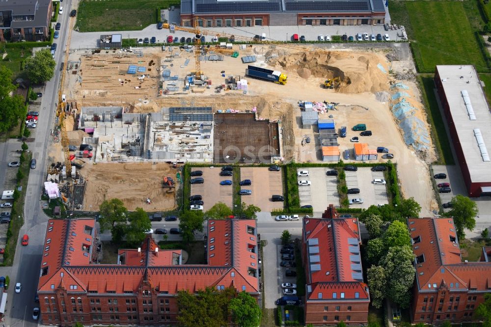 Potsdam from above - New construction site of the school building of Grundschule Rote Kaserne Ost on Fritz-von-of-Lancken-Strasse - Graf-von-Schwerin-Strasse in Potsdam in the state Brandenburg, Germany