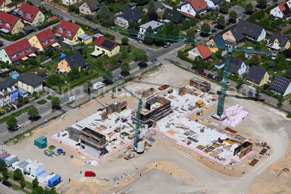 Aerial photograph Berlin - New construction site of the school building ISS Landsberger Strasse - Bisamstrasse on street Landsberger Strasse in the district Mahlsdorf in Berlin, Germany