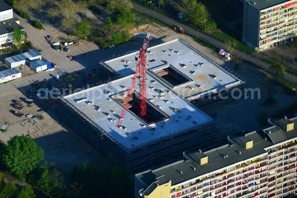 Aerial image Berlin - New construction site of the school building Leonardo-da-Vinci-Gymnasium on Christoph-Ruden-Strasse in the district Buckow in Berlin, Germany