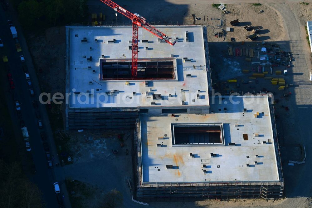 Aerial photograph Berlin - New construction site of the school building Leonardo-da-Vinci-Gymnasium on Christoph-Ruden-Strasse in the district Buckow in Berlin, Germany