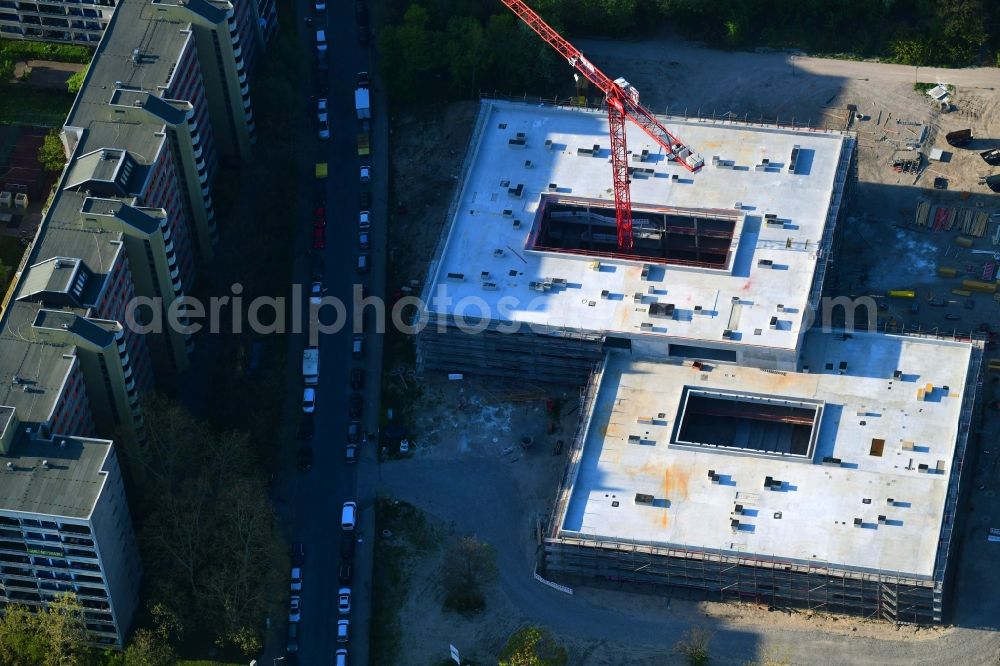 Berlin from above - New construction site of the school building Leonardo-da-Vinci-Gymnasium on Christoph-Ruden-Strasse in the district Buckow in Berlin, Germany