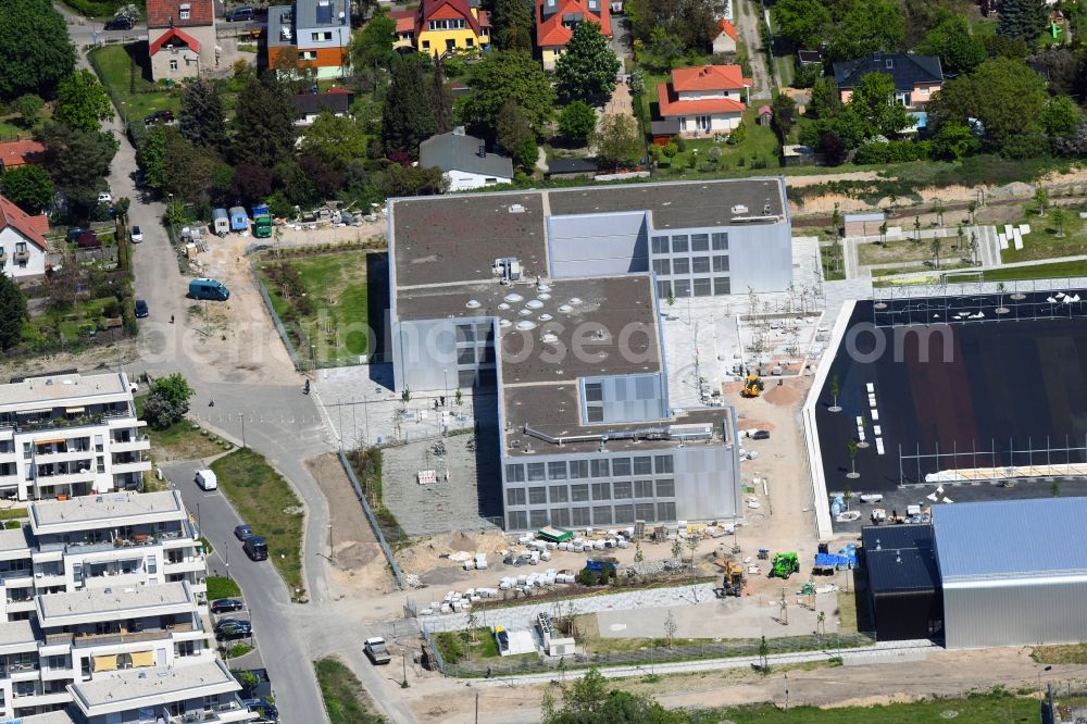 Berlin from the bird's eye view: New construction site of the school building An of Schule in the district Mahlsdorf in Berlin, Germany