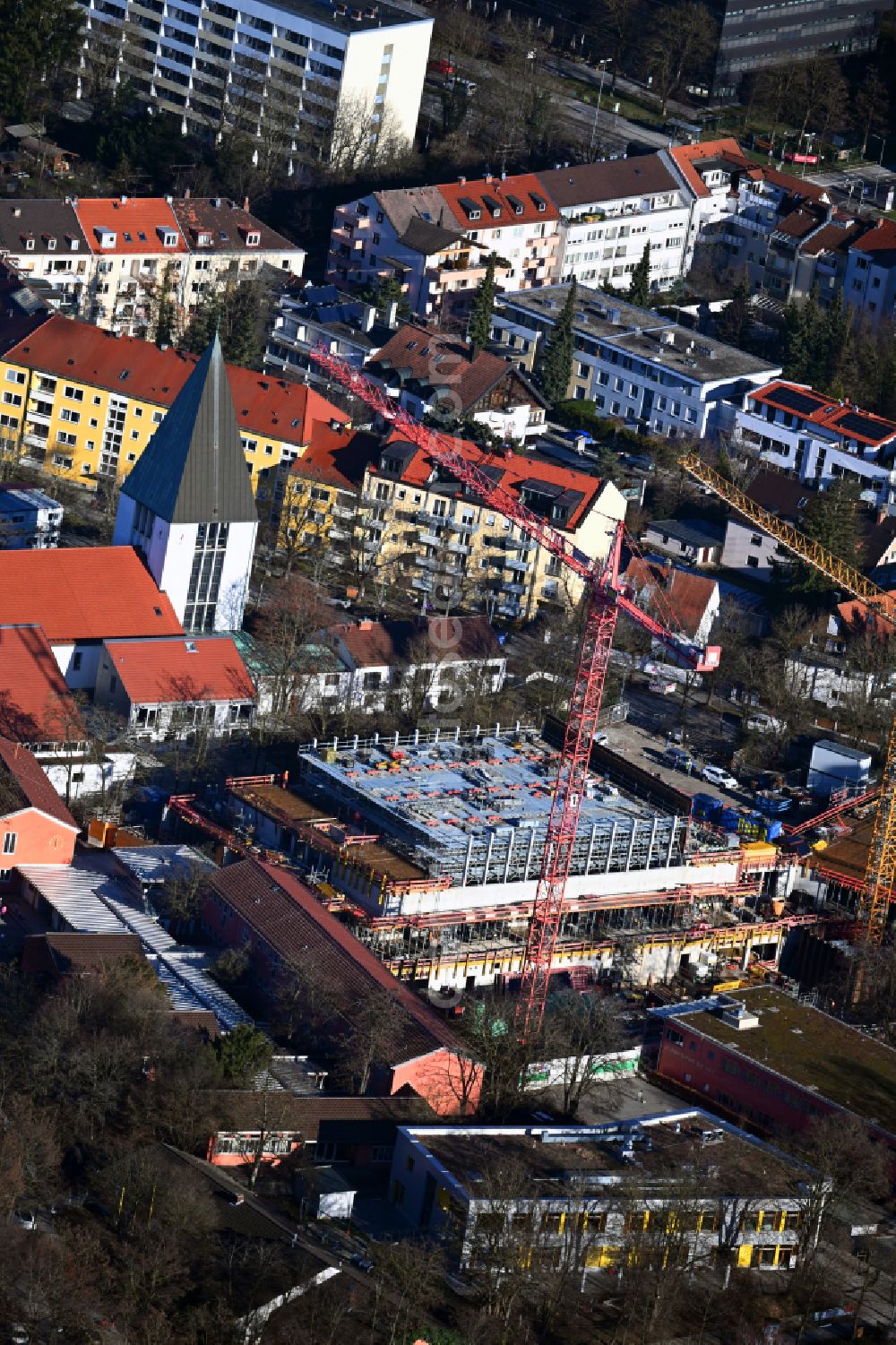 Aerial image München - New construction site of the school building - Mittelschule on street Eduard-Schenk-Strasse - Torquato-Tasso-Strasse in the district Milbertshofen in Munich in the state Bavaria, Germany