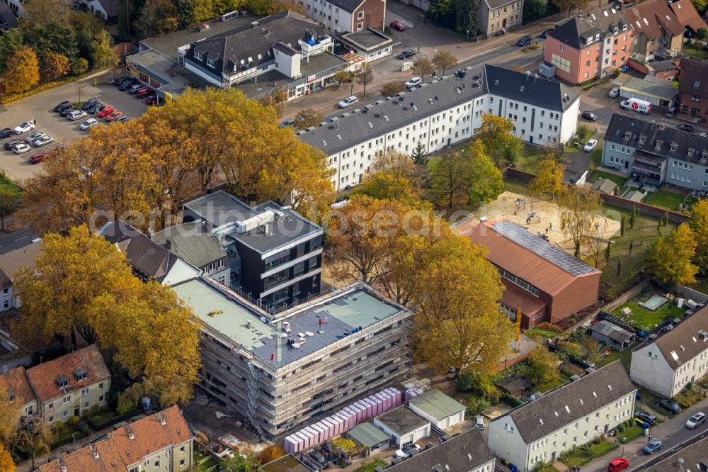 Aerial photograph Gladbeck - New construction site of the school building of Mosaikschule Zum Stadtwald in Gladbeck at Ruhrgebiet in the state North Rhine-Westphalia, Germany