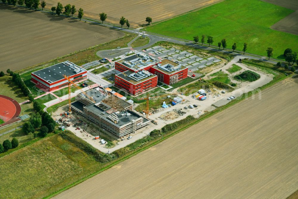 Altlandsberg from above - New construction site of the school building Neuer Schulcampus on street Fredersdorfer Chaussee in Altlandsberg in the state Brandenburg, Germany