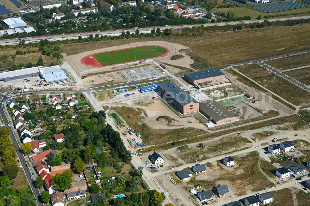 Aerial image Neuenhagen - New construction site of the school building Schulcampus Gruscheweg in Neuenhagen in the state Brandenburg, Germany