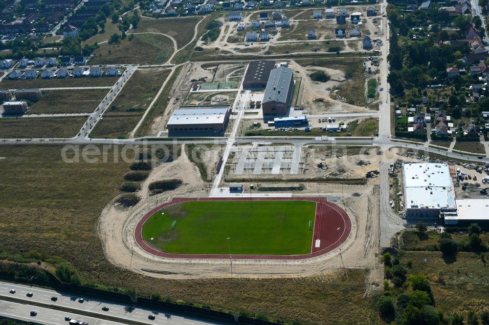 Aerial photograph Neuenhagen - New construction site of the school building Schulcampus Gruscheweg in Neuenhagen in the state Brandenburg, Germany