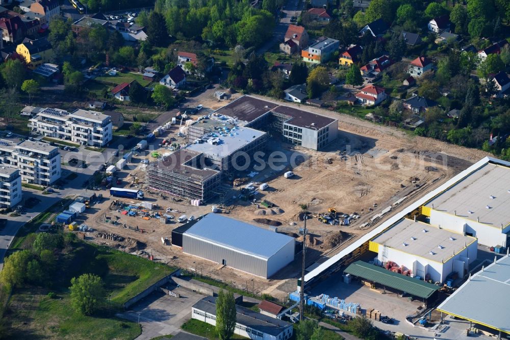 Berlin from the bird's eye view: New construction site of the school building An of Schule in the district Mahlsdorf in Berlin, Germany