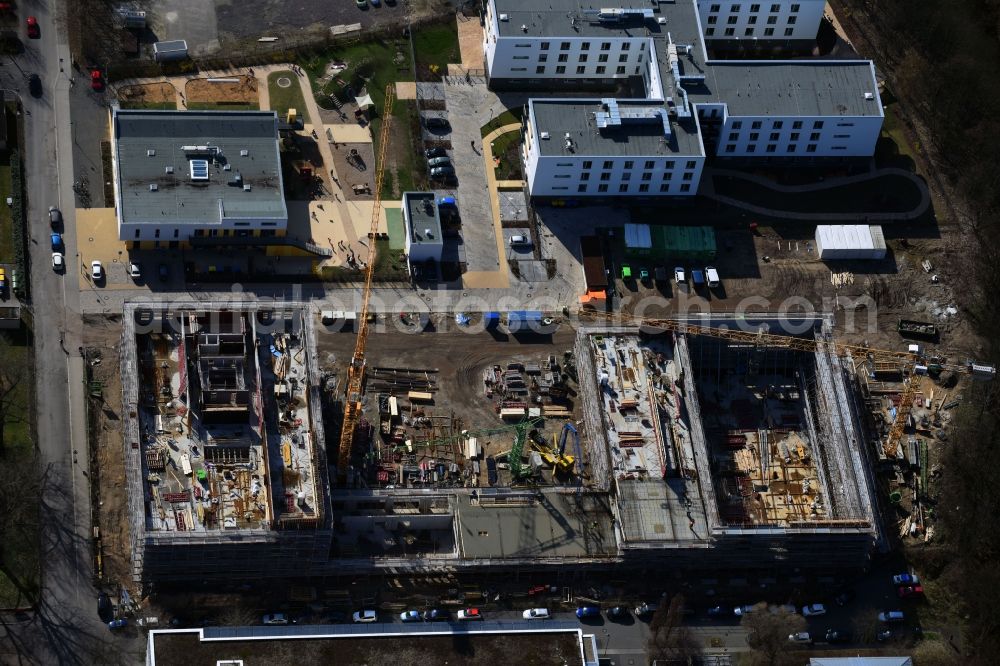 Aerial image Leipzig - New construction site of the school building Sportoberschule on Nordrand of Waldstrassenviertels in the district Mitte in Leipzig in the state Saxony