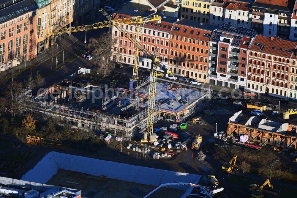 Aerial photograph Leipzig - Construction site for the new school building Wilhelm-Busch-Grundschule at the corner of Reichpietschstrasse and Am Gerichtsweg in the district of Reudnitz in Leipzig in the state of Saxony, Germany