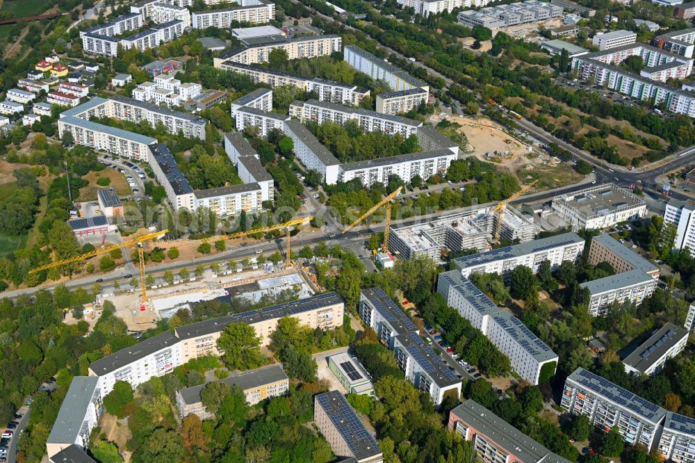 Berlin from the bird's eye view: Construction site for the new build retirement home Seniorenwohnen Cecilienstrasse on street Teterower Ring - Cecilienstrasse in the district Hellersdorf in Berlin, Germany