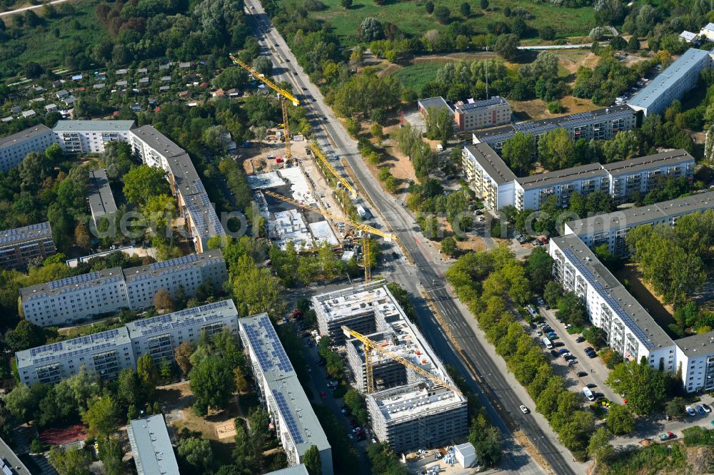 Aerial image Berlin - Construction site for the new build retirement home Seniorenwohnen Cecilienstrasse on street Teterower Ring - Cecilienstrasse in the district Hellersdorf in Berlin, Germany