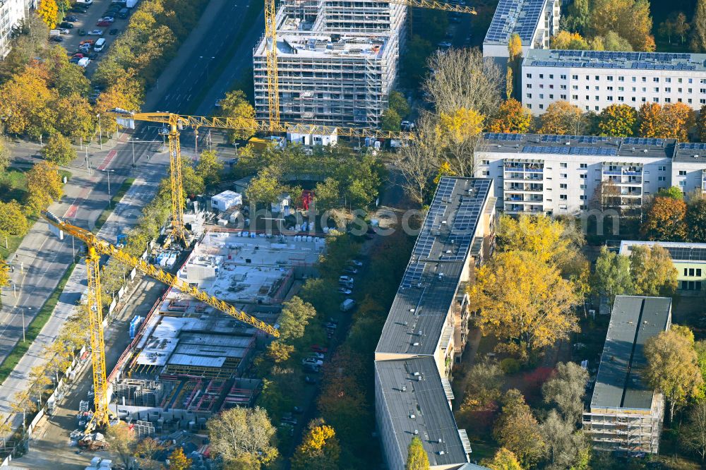 Aerial image Berlin - Construction site for the new build retirement home Seniorenwohnen Cecilienstrasse on street Teterower Ring - Cecilienstrasse in the district Hellersdorf in Berlin, Germany