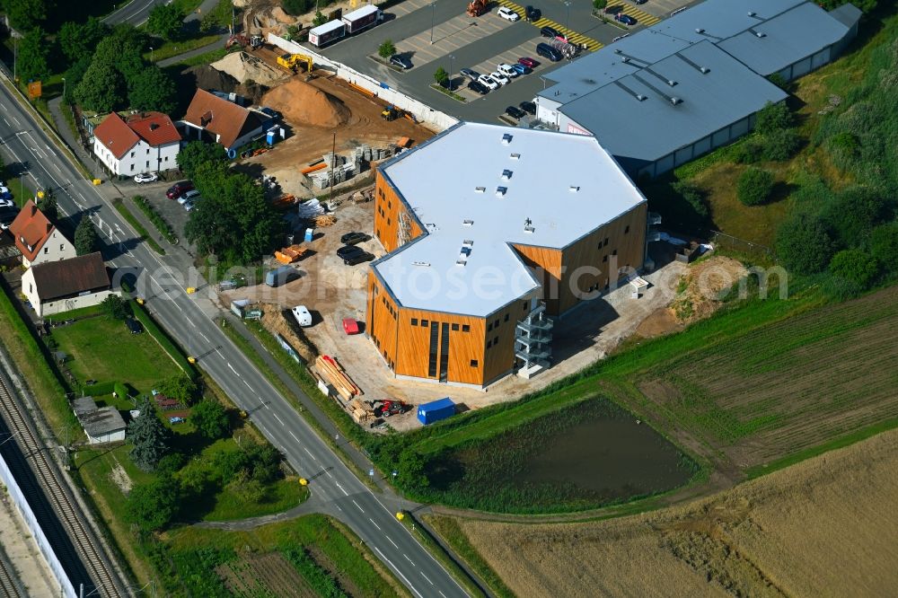 Bubenreuth from the bird's eye view: Construction site for the new sports hall - bouldering hall Frankenjura in Bubenreuth in the state Bavaria, Germany