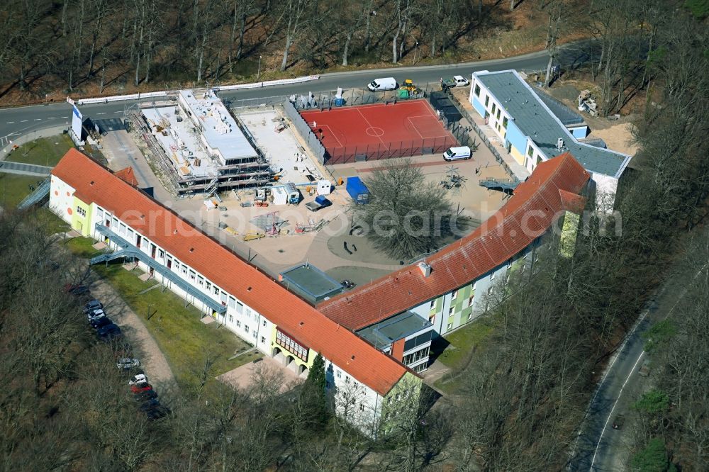 Heringsdorf from the bird's eye view: Construction site for the new sports hall of Grundschule Heringsdorf on Gothener Landweg in the district Seebad Heringsdorf in Heringsdorf on the island of Usedom in the state Mecklenburg - Western Pomerania, Germany