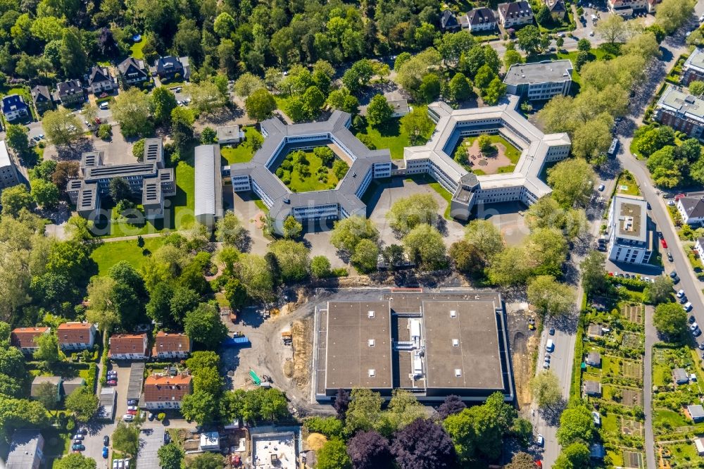 Aerial image Dortmund - Construction site for the new sports hall on Kuithanstrasse at the Kreuzstrasse school center in Dortmund at Ruhrgebiet in the state North Rhine-Westphalia, Germany