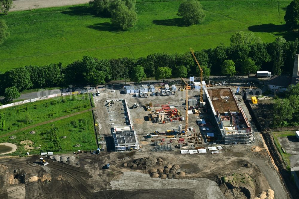 Aerial photograph Dresden - Construction site for the new sports hall of Trainingszentrum in Sportpark Ostra in the district Friedrichstadt in Dresden in the state Saxony, Germany