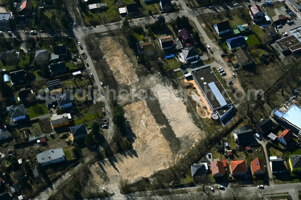 Aerial photograph Berlin - Construction site for the new sports hall Typensporthalle (TSH) on street Heerstrasse - Bergedorfer Strasse in the district Kaulsdorf in Berlin, Germany