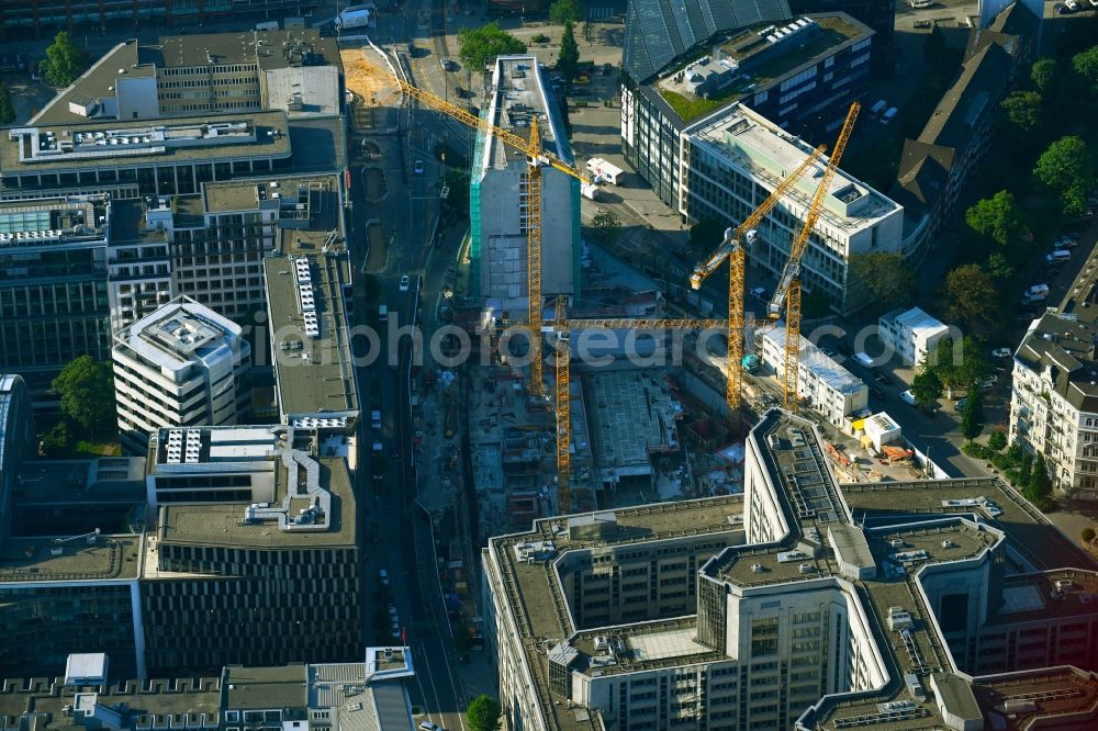 Hamburg from above - Construction site with development, foundation, earth and landfill works zum neubau of Springer Quartier between Fuhlenwiete and Axel-Springer-Platz in Hamburg, Germany