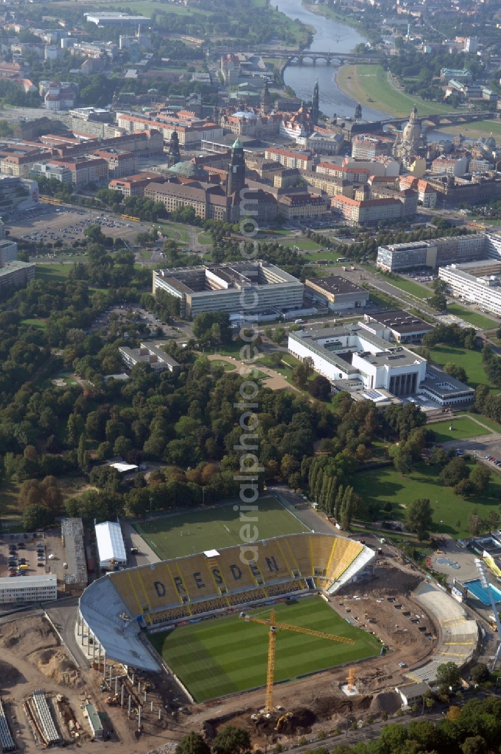 Aerial photograph Dresden - Construction view of the stadium in Dresden in the state Saxony. The football stadium had to Lennéstreet over time the name of Rudolf-Harbig-Stadion, Dynamo Stadium and Gluecksgas Stadium