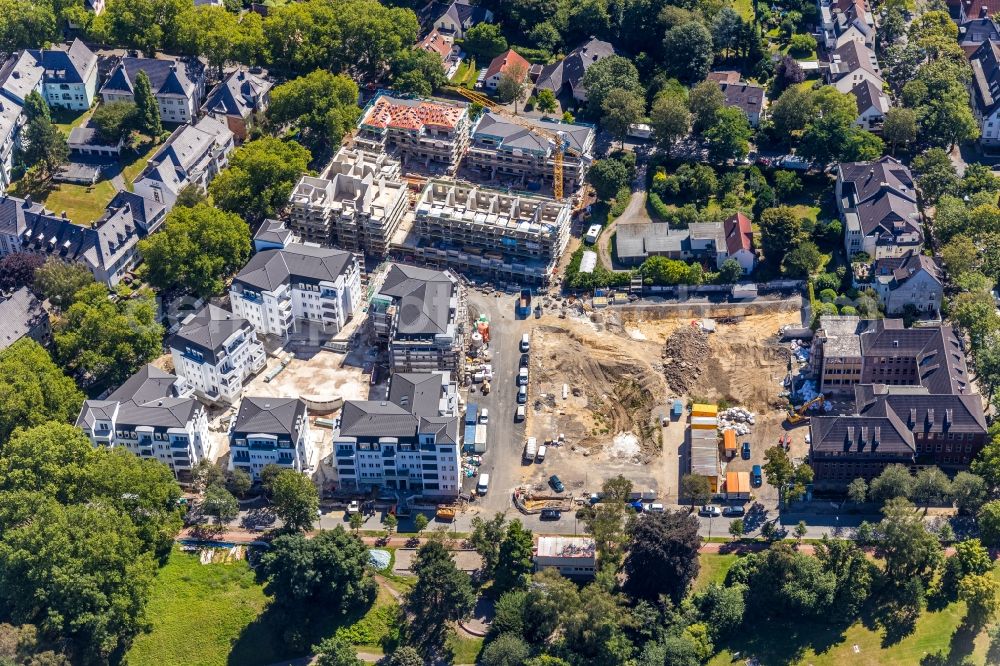 Aerial image Bochum - Construction site for the city villa - multi-family residential building in the Dichterviertel on Wielandstrasse - Herderallee - Lessingstrasse in the district Grumme in Bochum in the state North Rhine-Westphalia, Germany