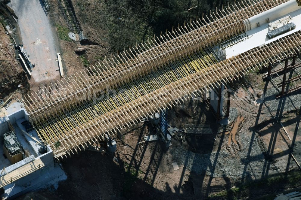 Bad Salzungen from the bird's eye view: Construction of road bridge Bruecke about Leimbachtal (BW 5) of B 62 OU local bypass in Bad Salzungen in the state Thuringia