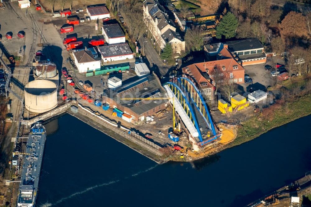 Duisburg from the bird's eye view: Construction of road bridge at the Gartroper street in the district Obermeiderich in Duisburg in the state North Rhine-Westphalia